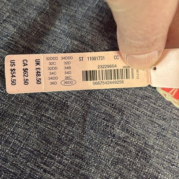 NWT Victoria’s Secret Swim “The Getaway Halter”  36DD - Picture 4 of 6